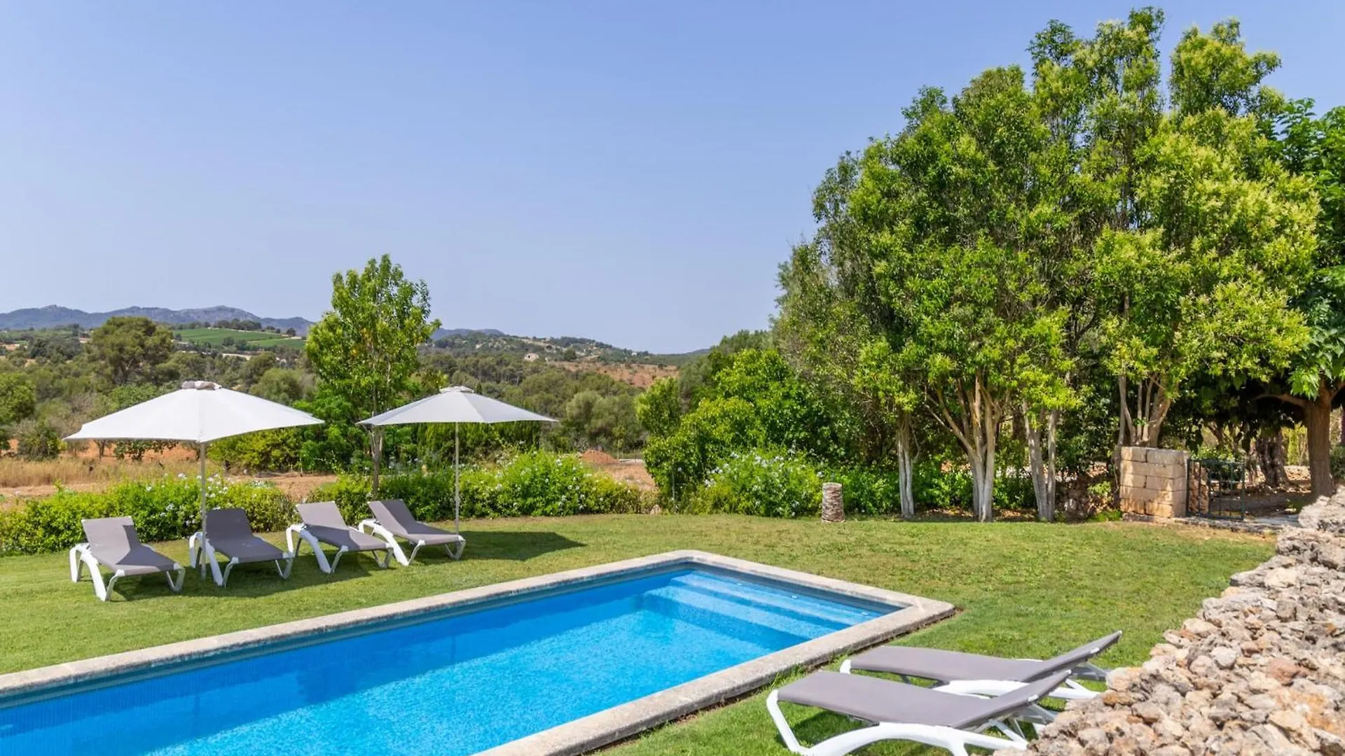Hébergement de vacances Country House With Pool In Manacor